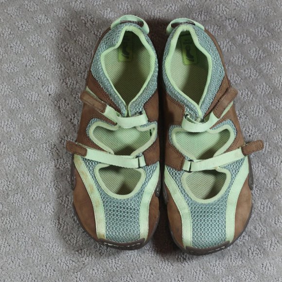 Teva Size 10 Tan & Green Hook & Loop Closure Shoes - Picture 1 of 6